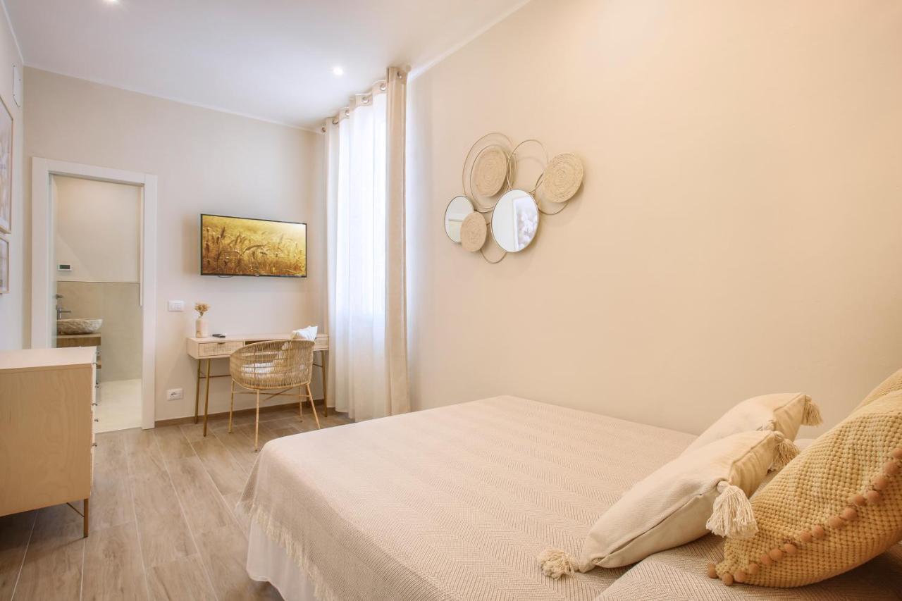 Versilia Mia - Beach At 8Min By Walk! New Rooms! Air Condition! Viareggio Kültér fotó